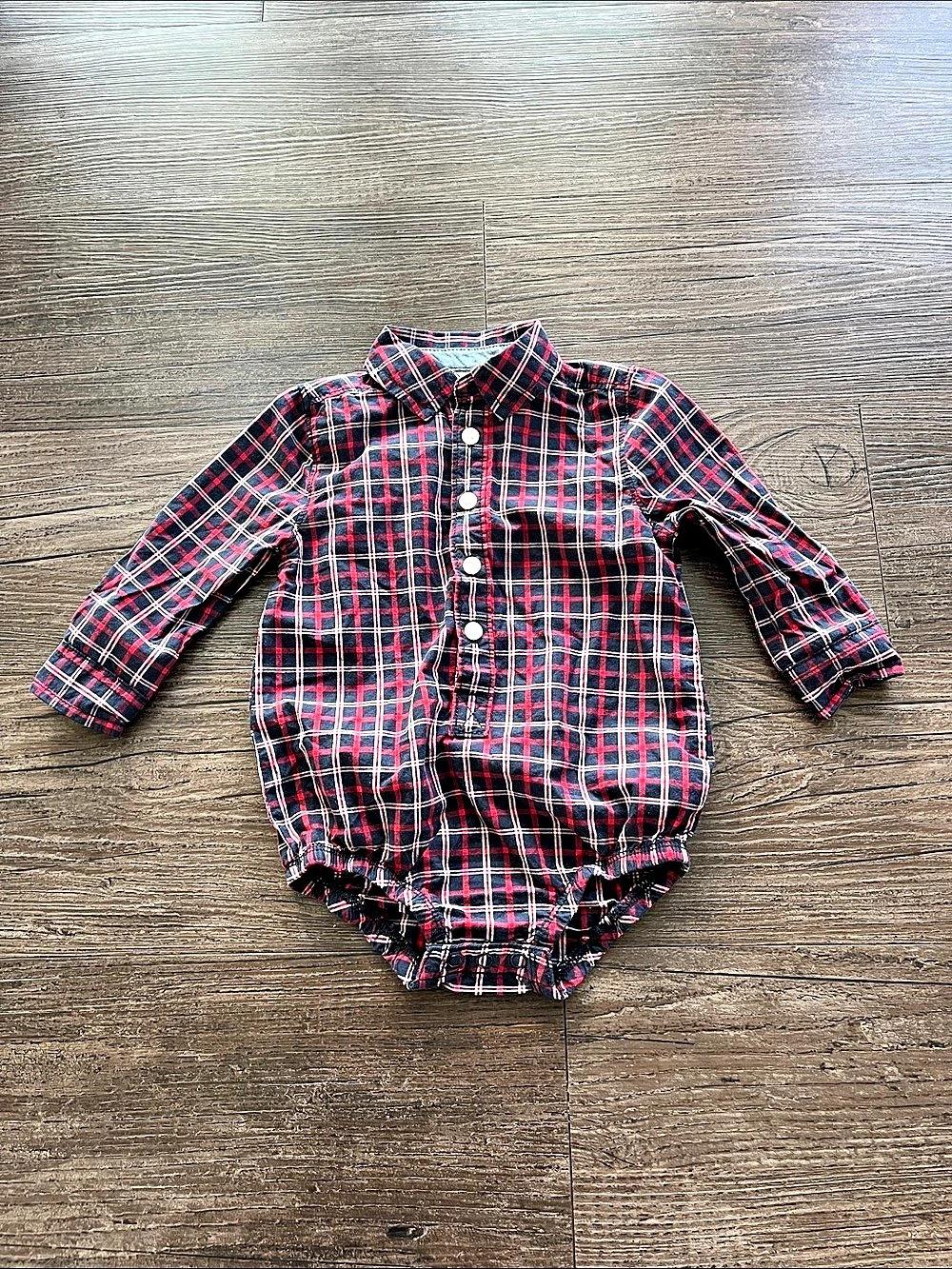 OshKosh B'gosh Plaid Button-Front Bodysuit Plaid Baby 12-18M Like New